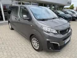Peugeot Traveller