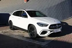 Mercedes-Benz GLA 220
