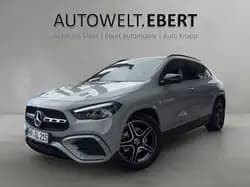 Mercedes-Benz GLA 220